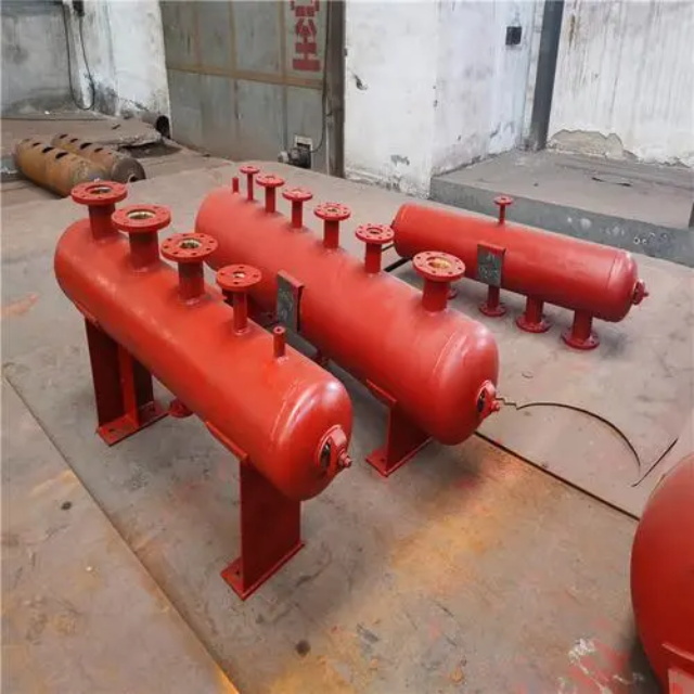 右江分集水器安装高度